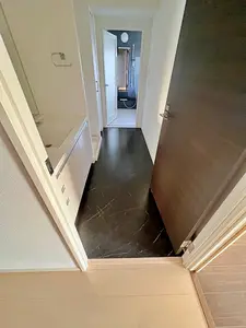 シックでオシャレな脱衣場リフォーム